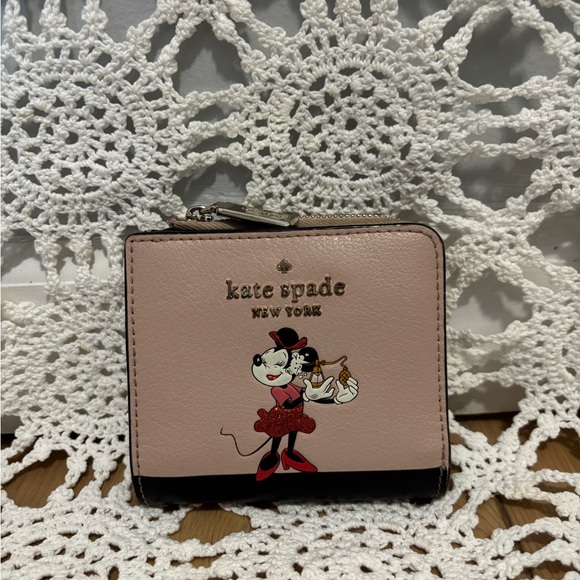 kate spade Handbags - ♠️Kate Spade Minnie Mouse wallet🖤